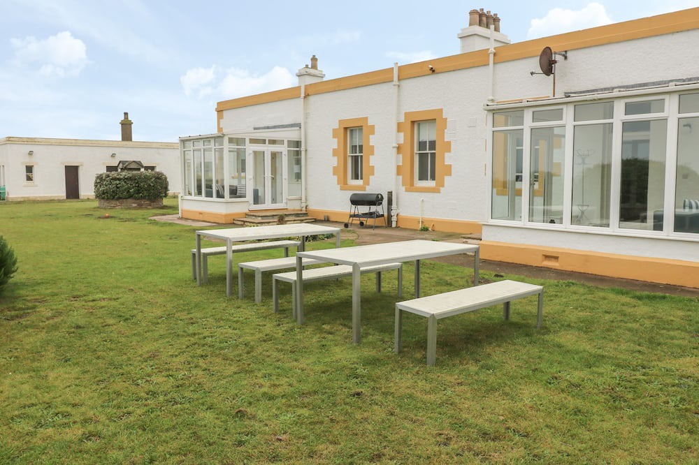 Photo of Outdoor in Dunbar