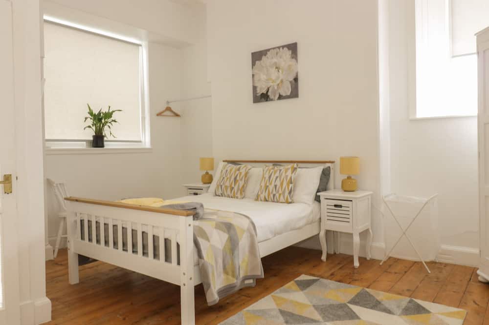 Photo of Bedroom in Dunbar