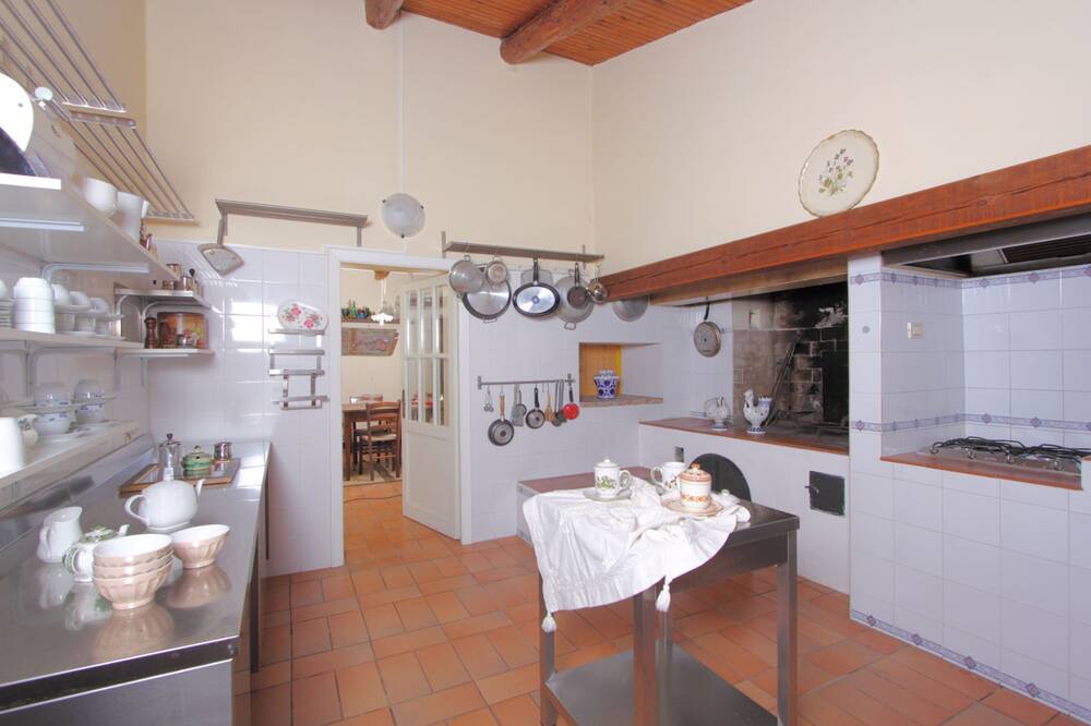 Photo of Kitchen in Acqualagna