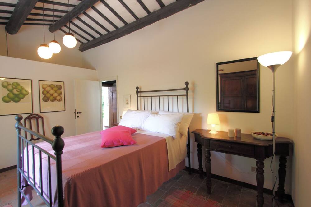 Photo of Bedroom in Acqualagna