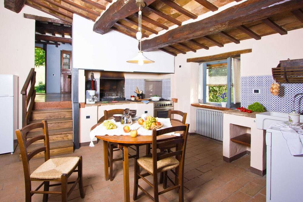Photo of Kitchen in Acqualagna