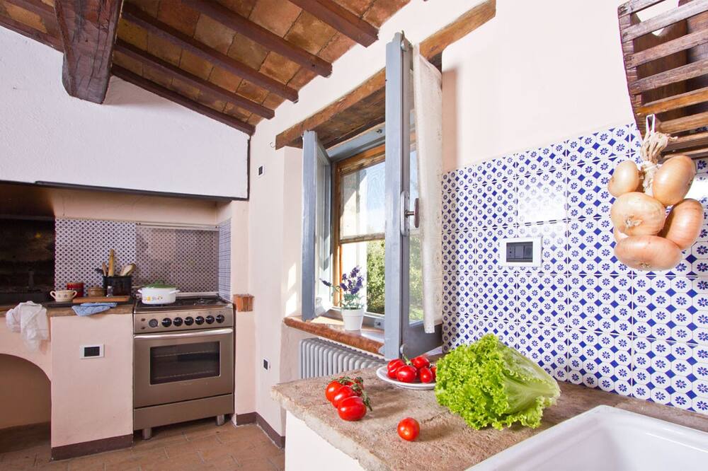 Photo of Kitchen in Acqualagna