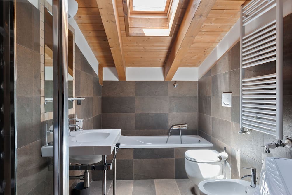 Photo of Bathroom in Scanno
