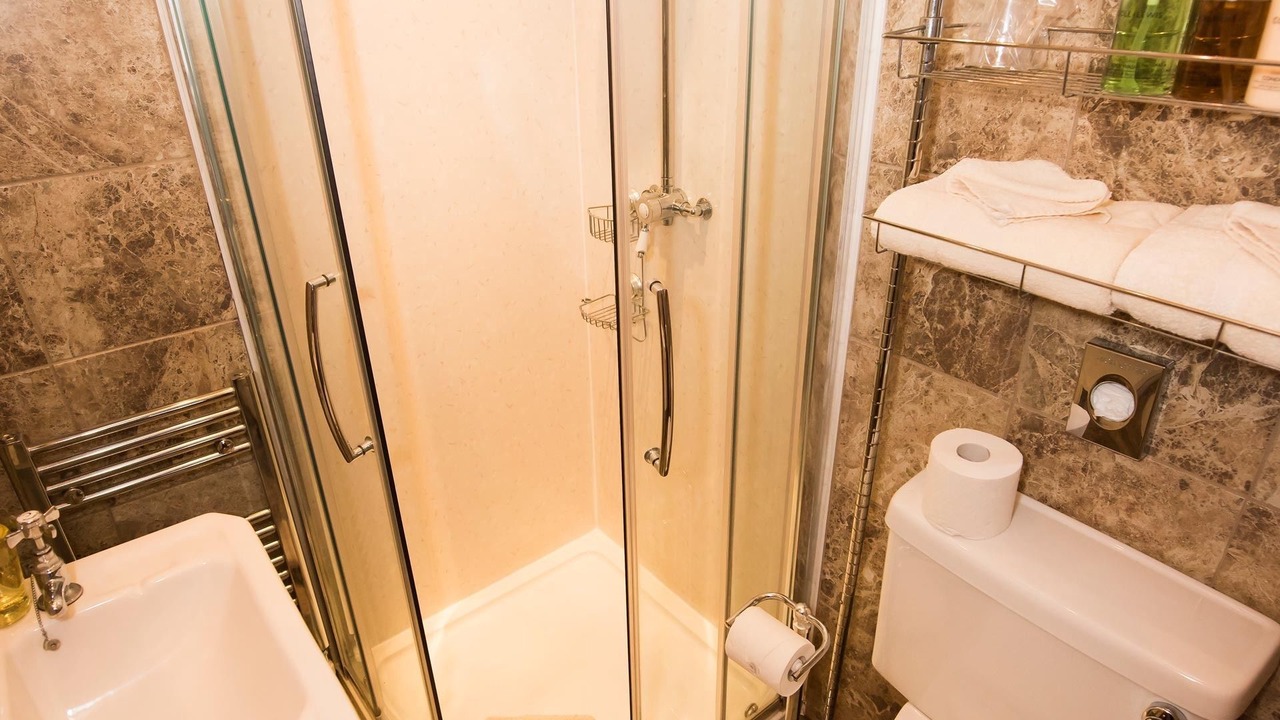 Photo of Bathroom in Newington