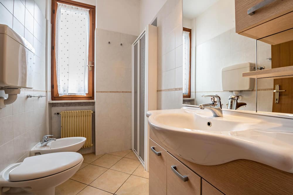 Photo of Bathroom in Malcesine
