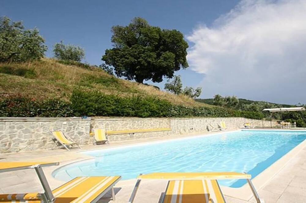 Photo of Outdoor in Saturnana