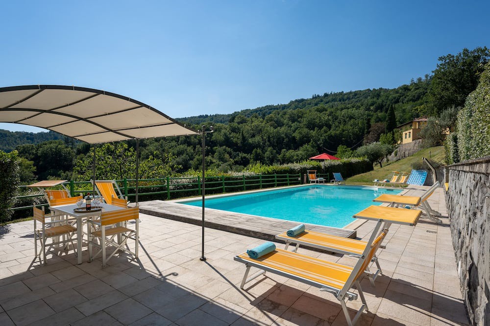Photo of Outdoor in Saturnana