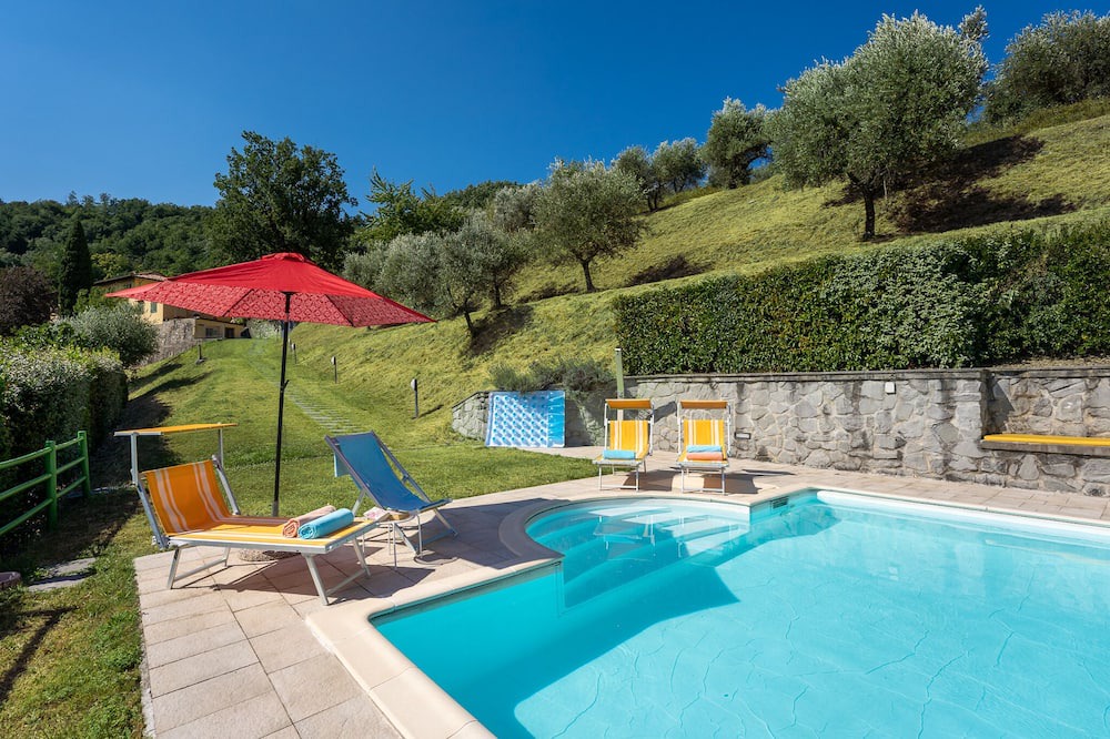 Photo of Outdoor in Saturnana
