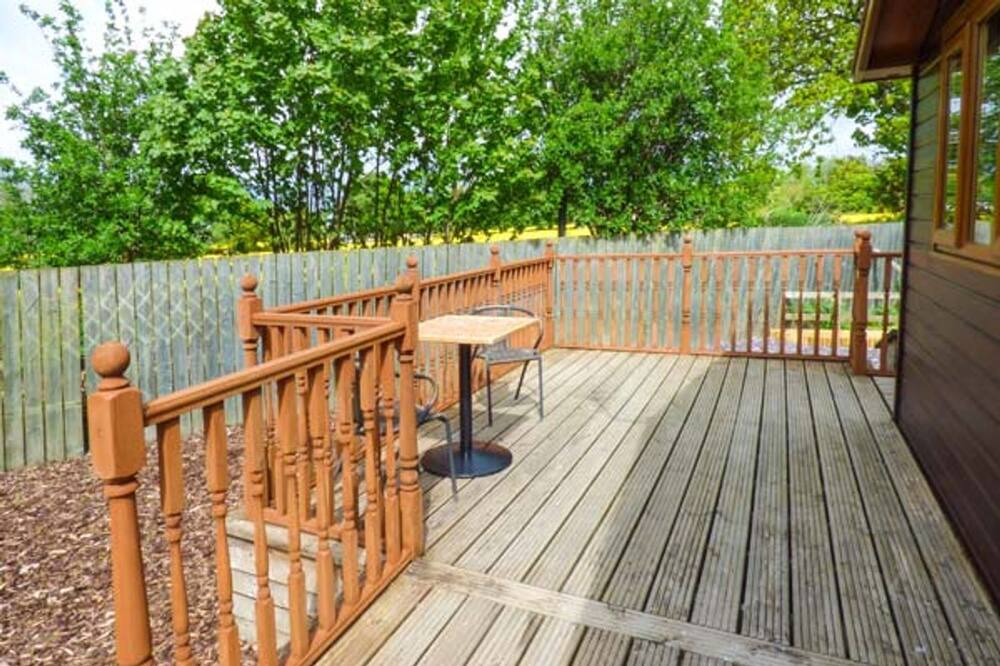 Photo of Patio Balcony in Wilberfoss