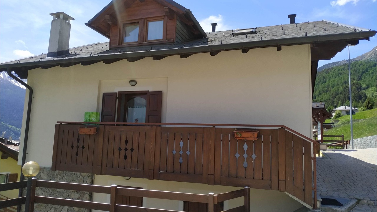 Photo of Outdoor in Oga