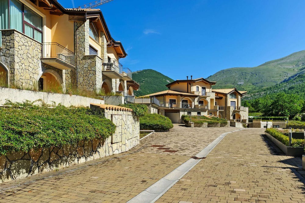 Photo of Others in Scanno