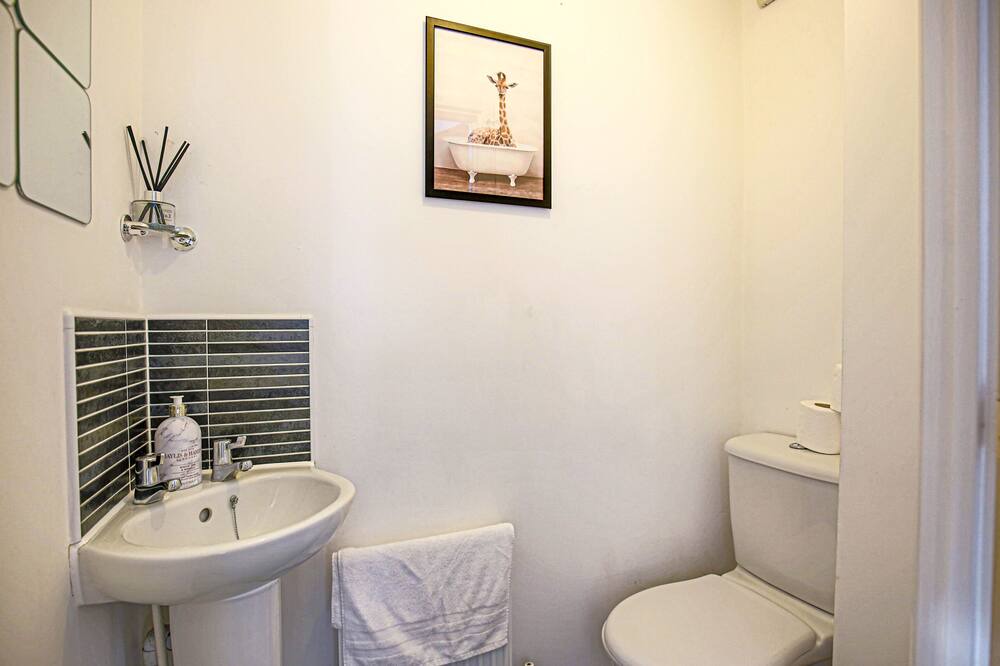 Photo of Bathroom in Newport Pagnell