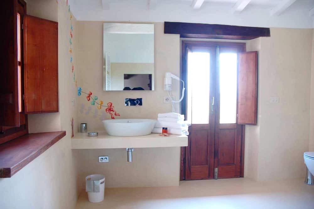 Photo of Bathroom in Starda