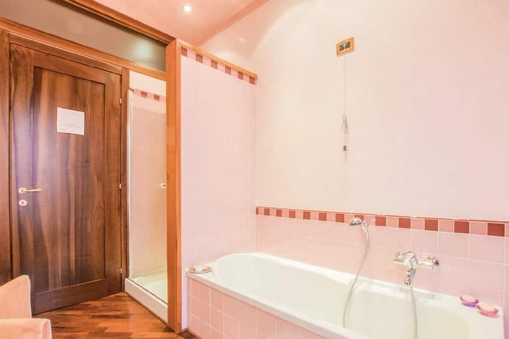 Photo of Bathroom in Asparetto