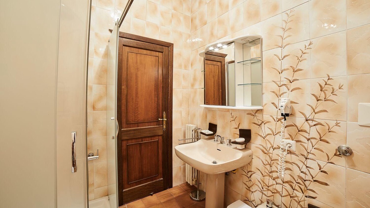 Photo of Bathroom in Scala