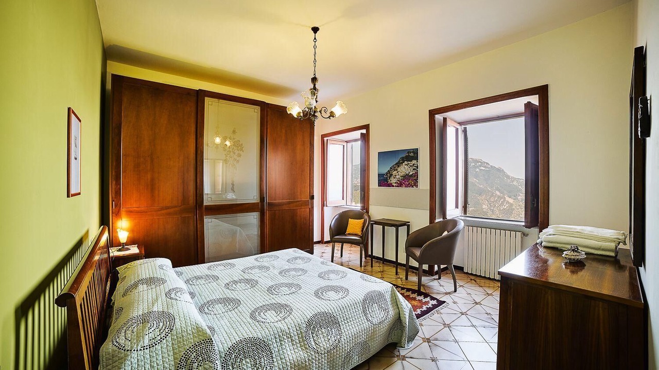 Photo of Bedroom in Scala