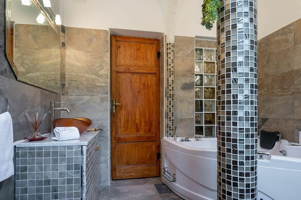 Photo of Bathroom in Serravalle Scrivia