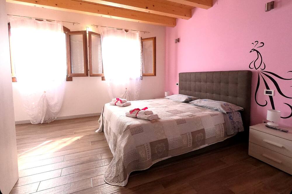 Photo of Bedroom in Noale