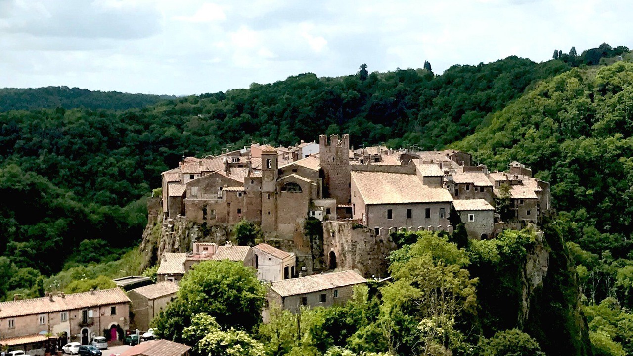 Photo of Outdoor in Calcata Historic Town