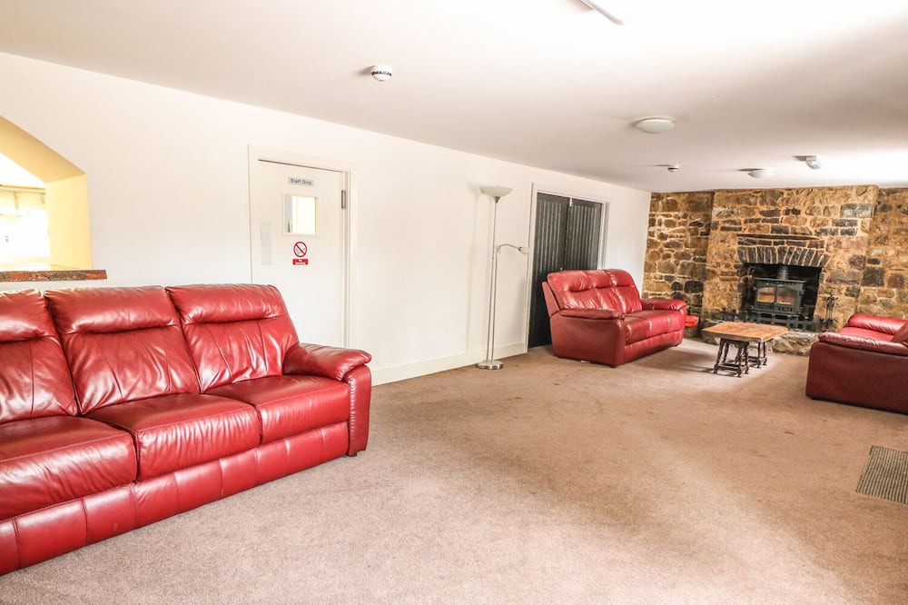 Photo of Livingroom in Margam