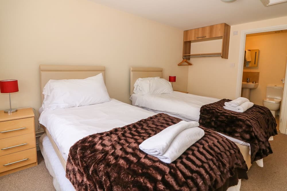 Photo of Bedroom in Margam
