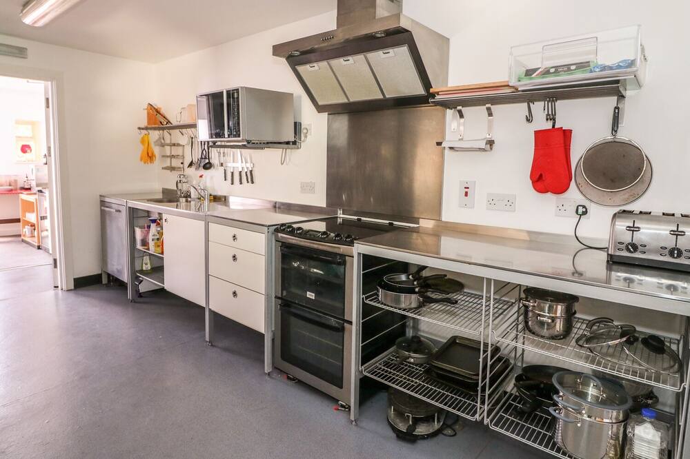 Photo of Kitchen in Margam