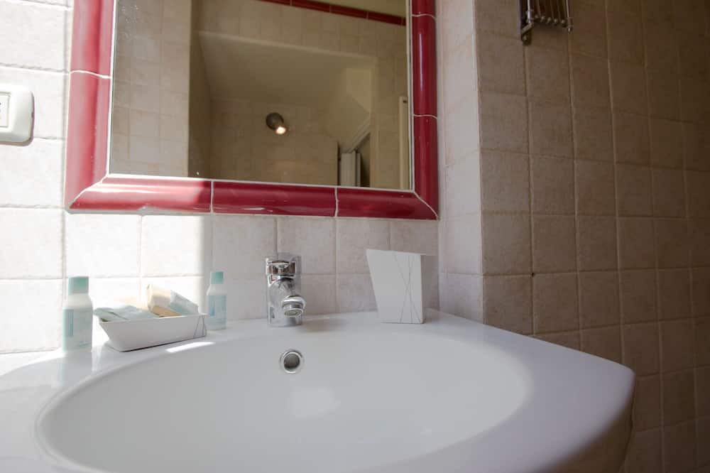Photo of Bathroom in San Lorenzo