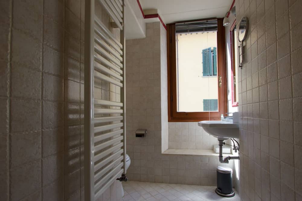 Photo of Bathroom in San Lorenzo