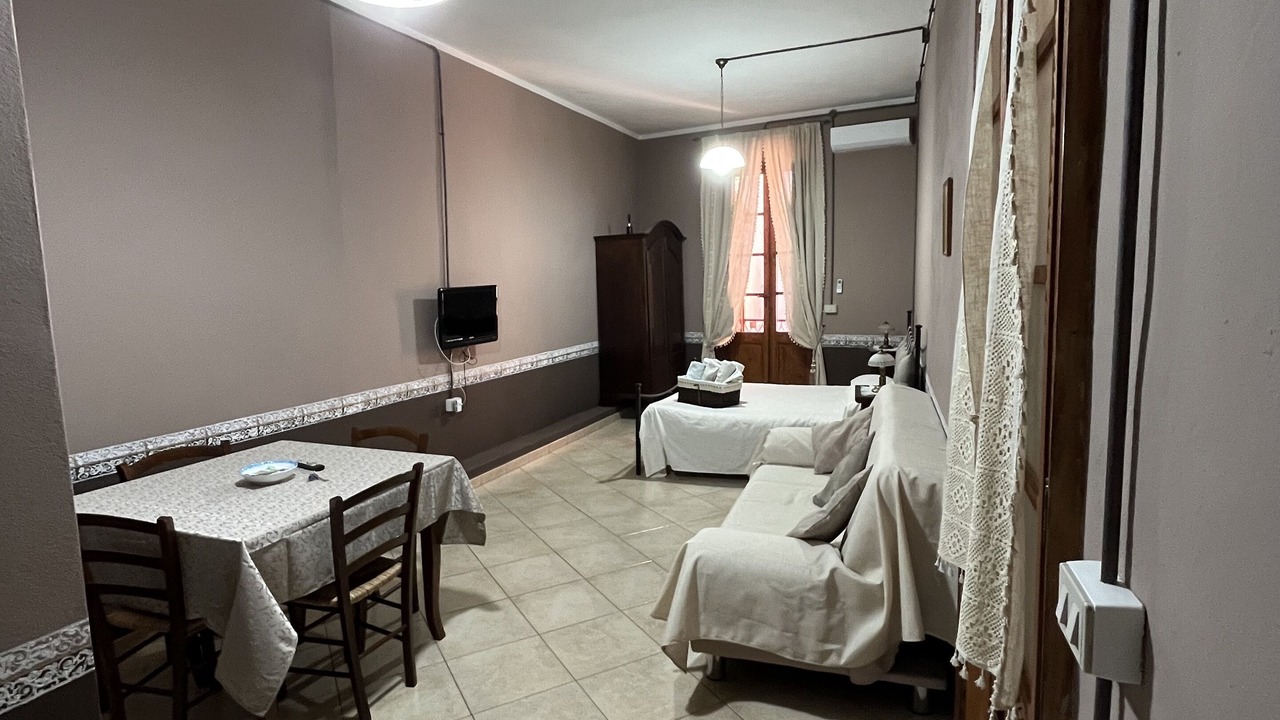 Photo of Bedroom in Iglesias Historic Centre