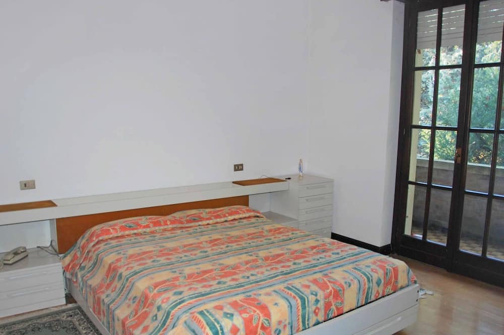 Photo of Bedroom in Villa d'Adda