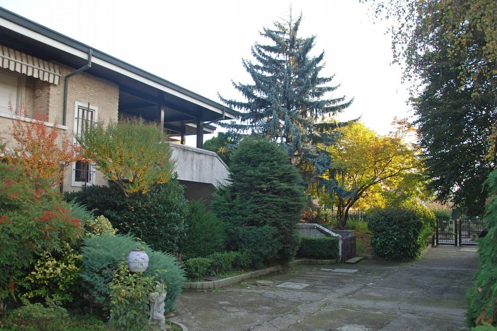 Photo of Others in Villa d'Adda