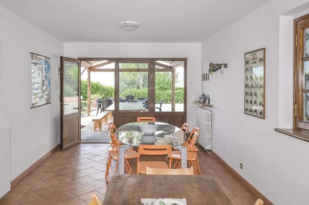 Photo of Bedroom in Porrena