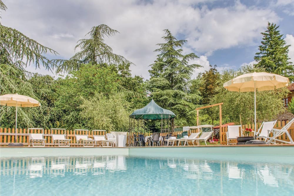 Photo of Outdoor in Porrena