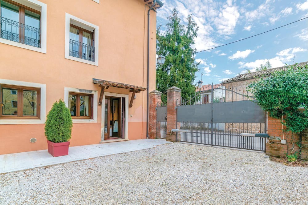 Photo of Outdoor in Castelgomberto