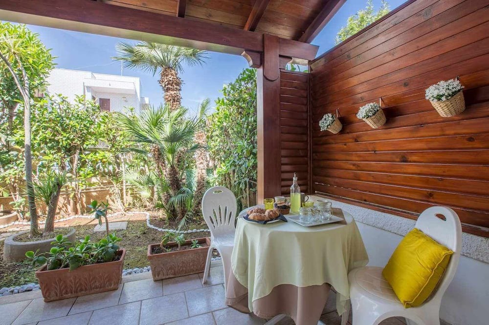 Photo of Outdoor in Torre Santa Sabina