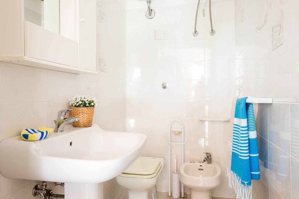 Photo of Bathroom in Torre Santa Sabina