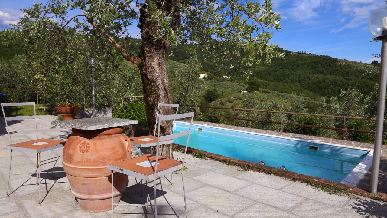 Photo of Outdoor in Saturnana