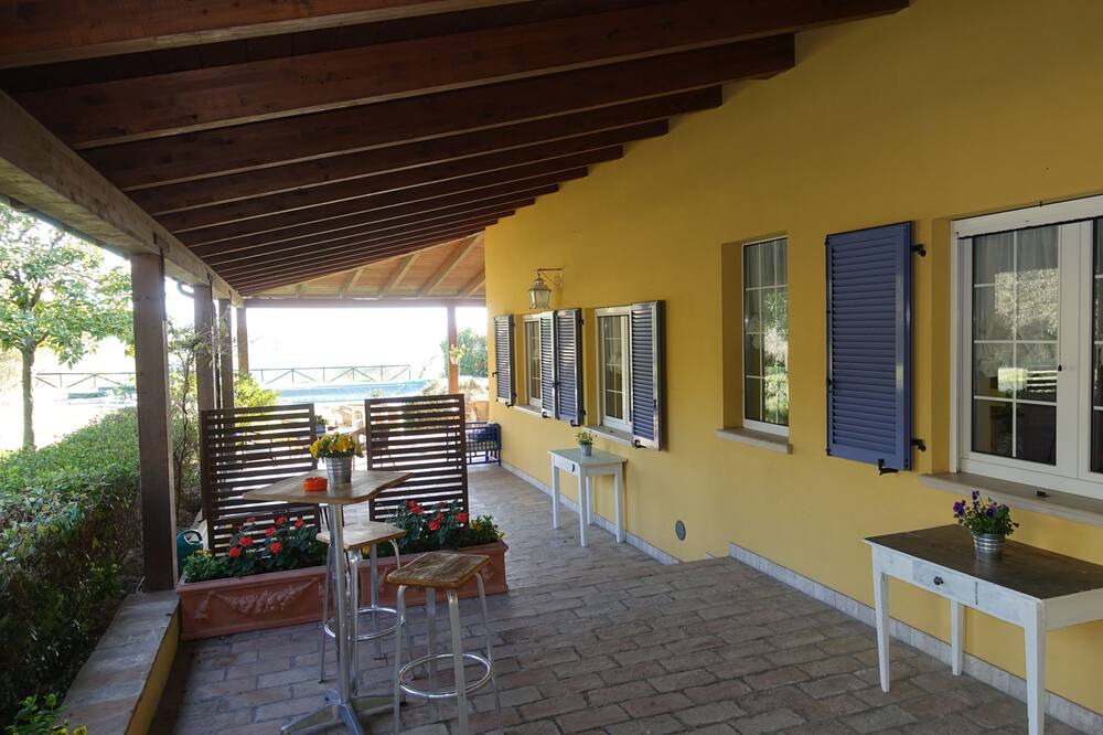 Photo of Patio Balcony in Tavullia