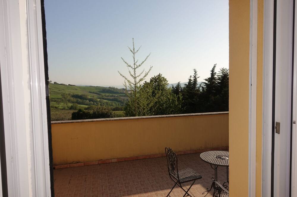 Photo of Patio Balcony in Tavullia