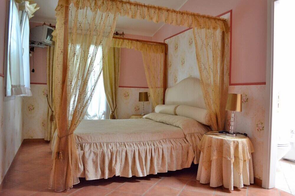 Photo of Bedroom in Tavullia