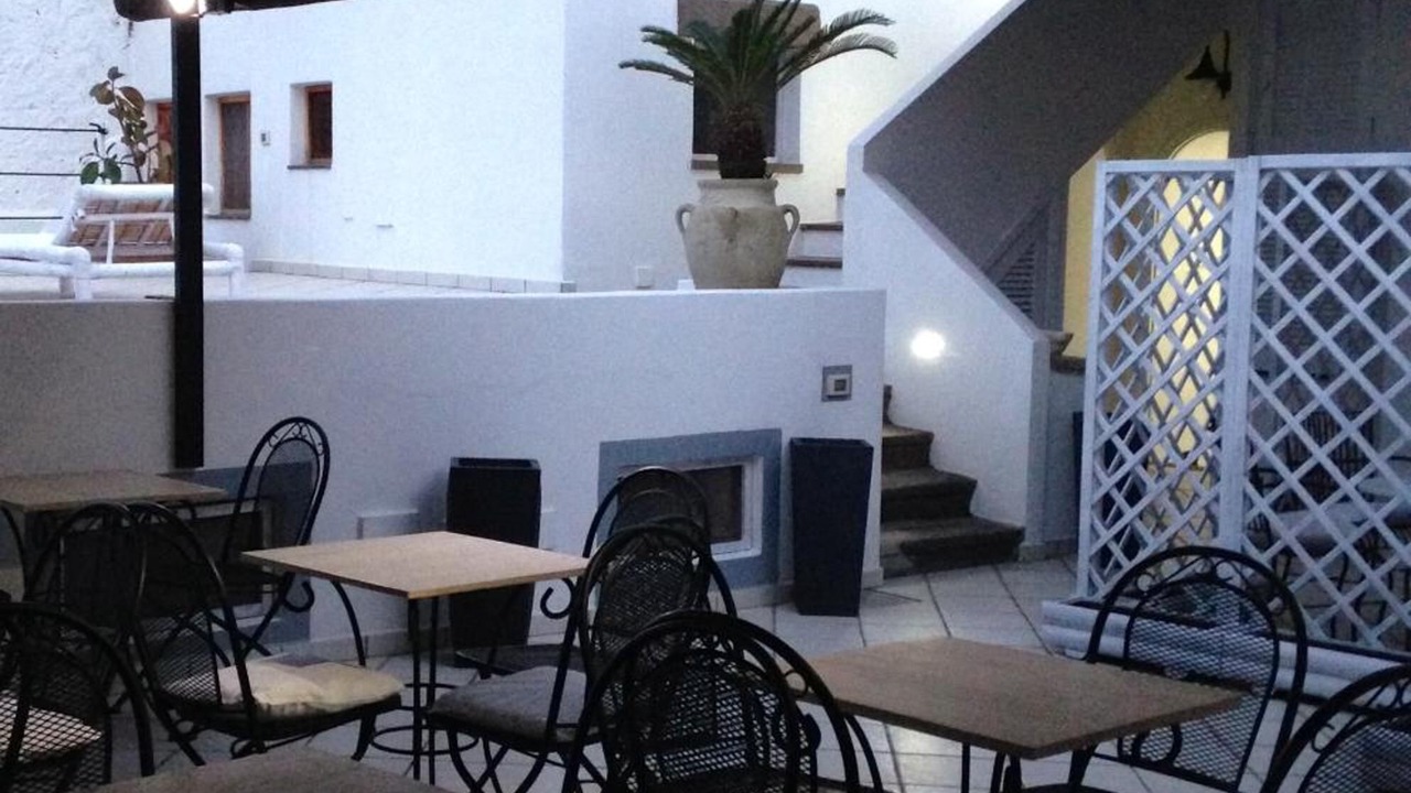 Photo of Patio Balcony in Santa Marina Salina