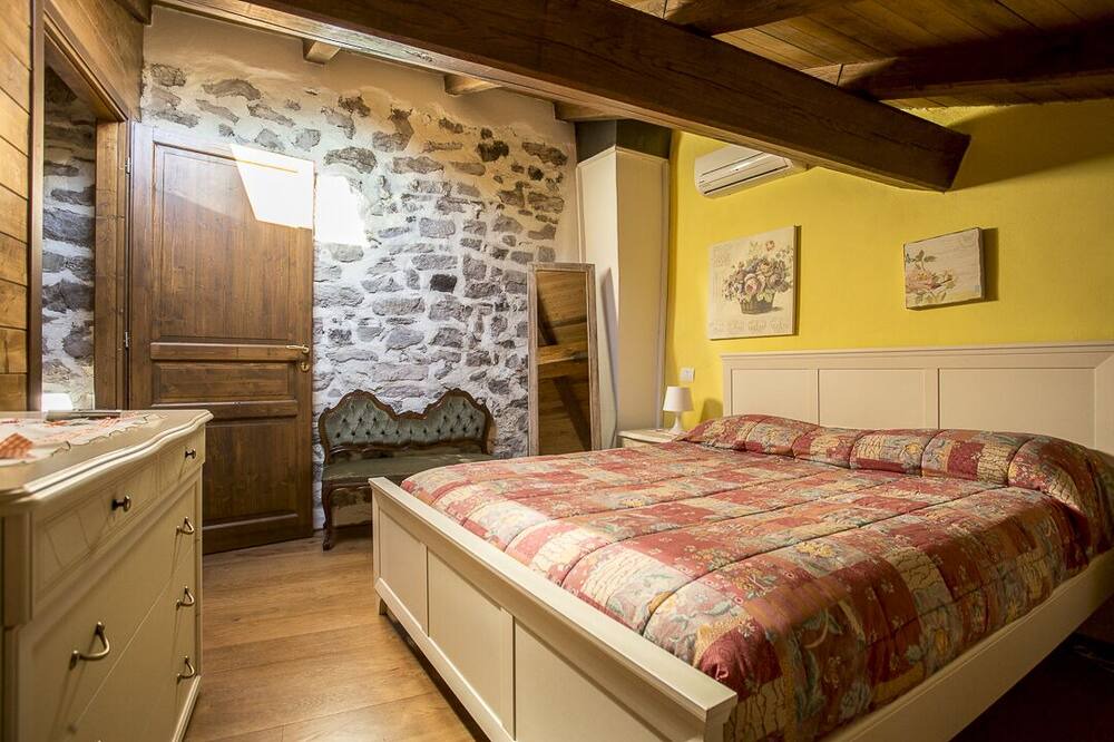 Photo of Bedroom in Precetto