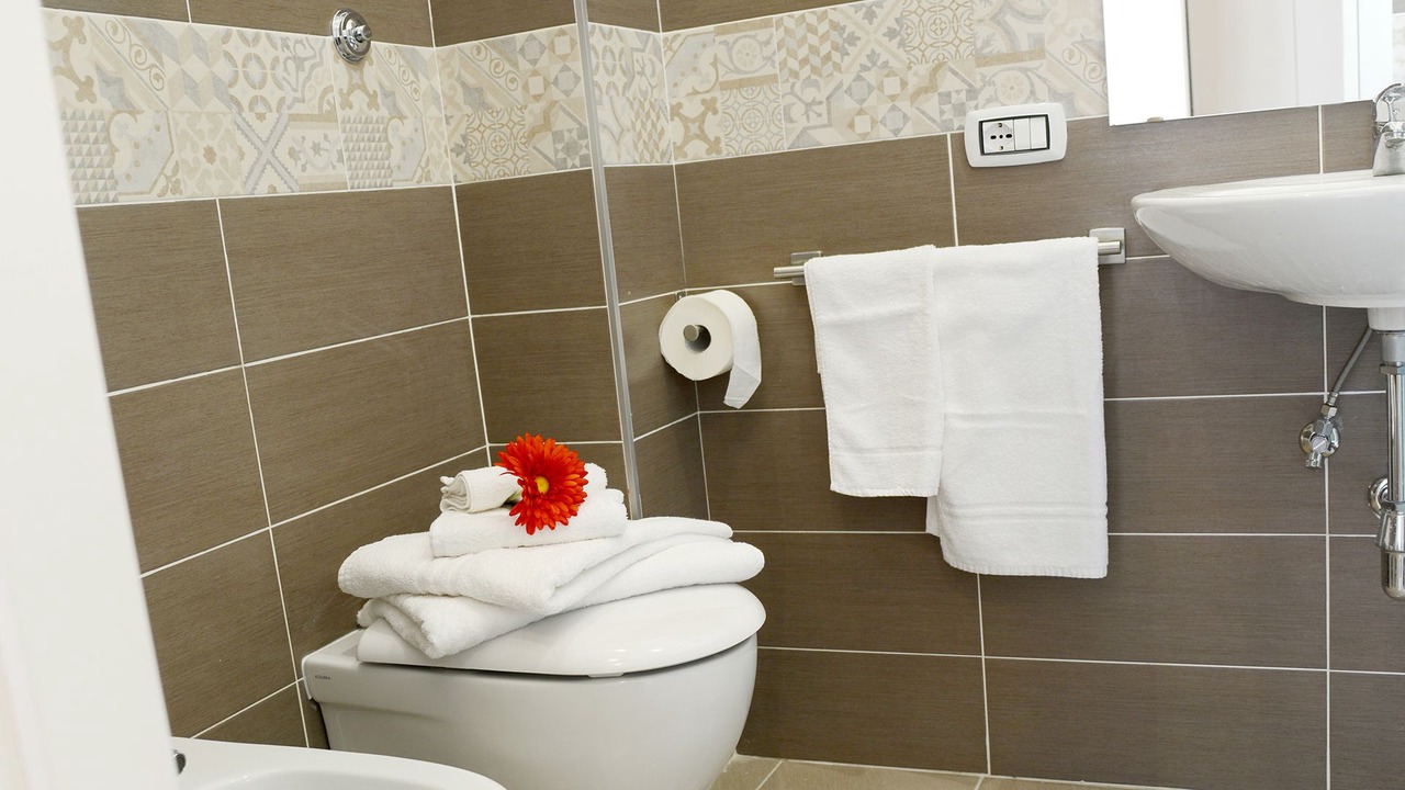 Photo of Bathroom in Naples City Centre