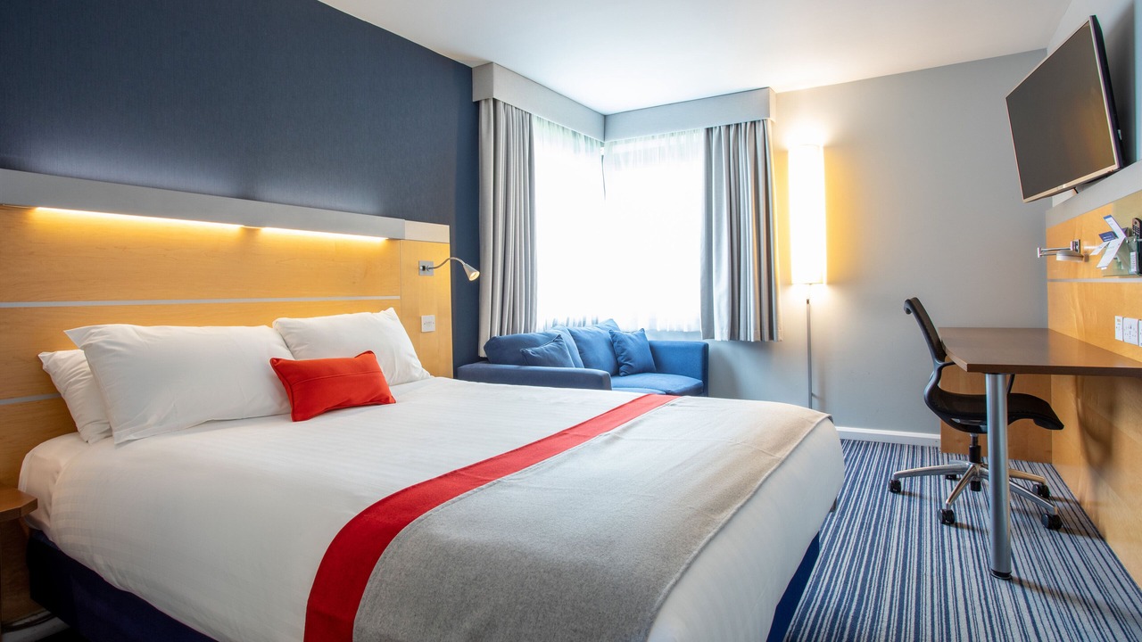 Photo of Bedroom in Dunfermline