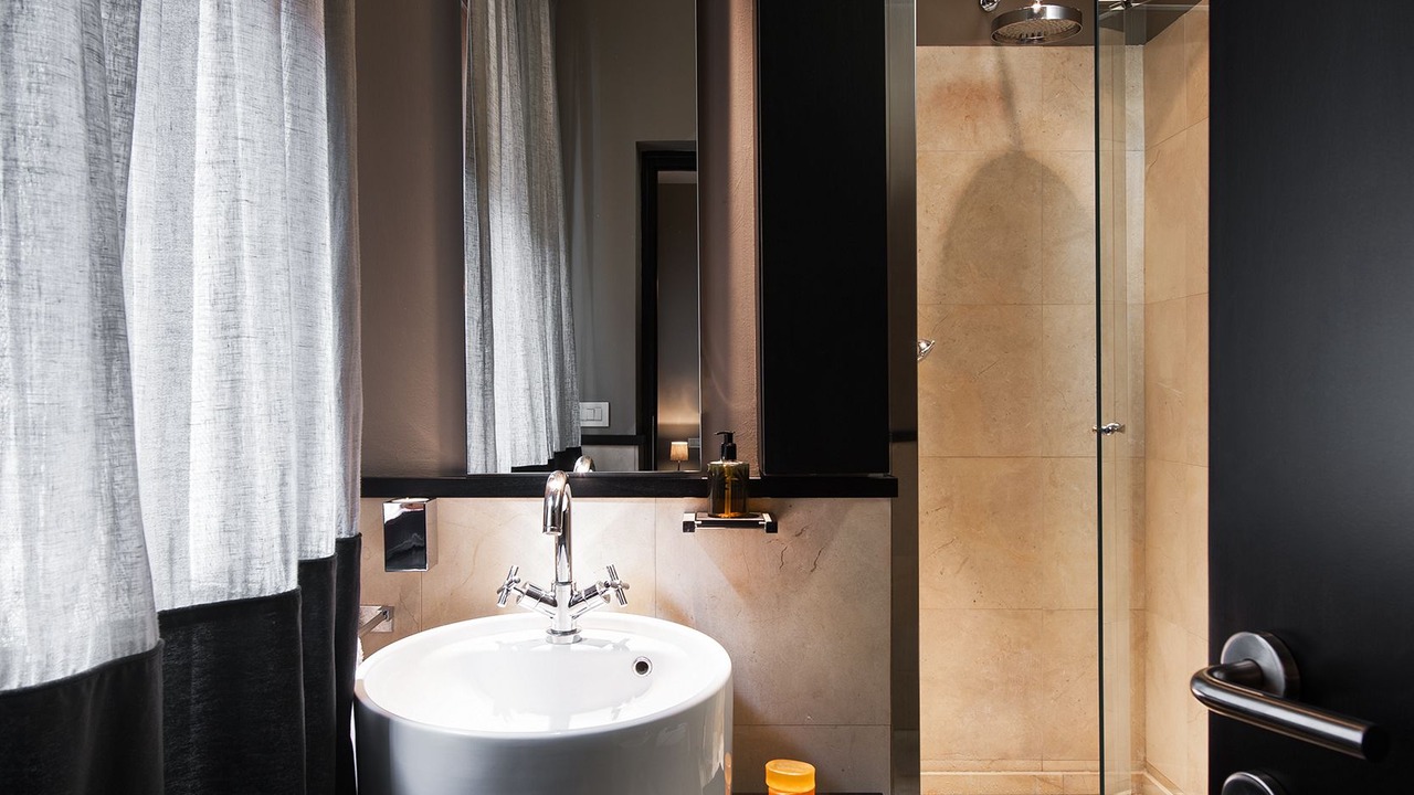 Photo of Bathroom in Dorsoduro