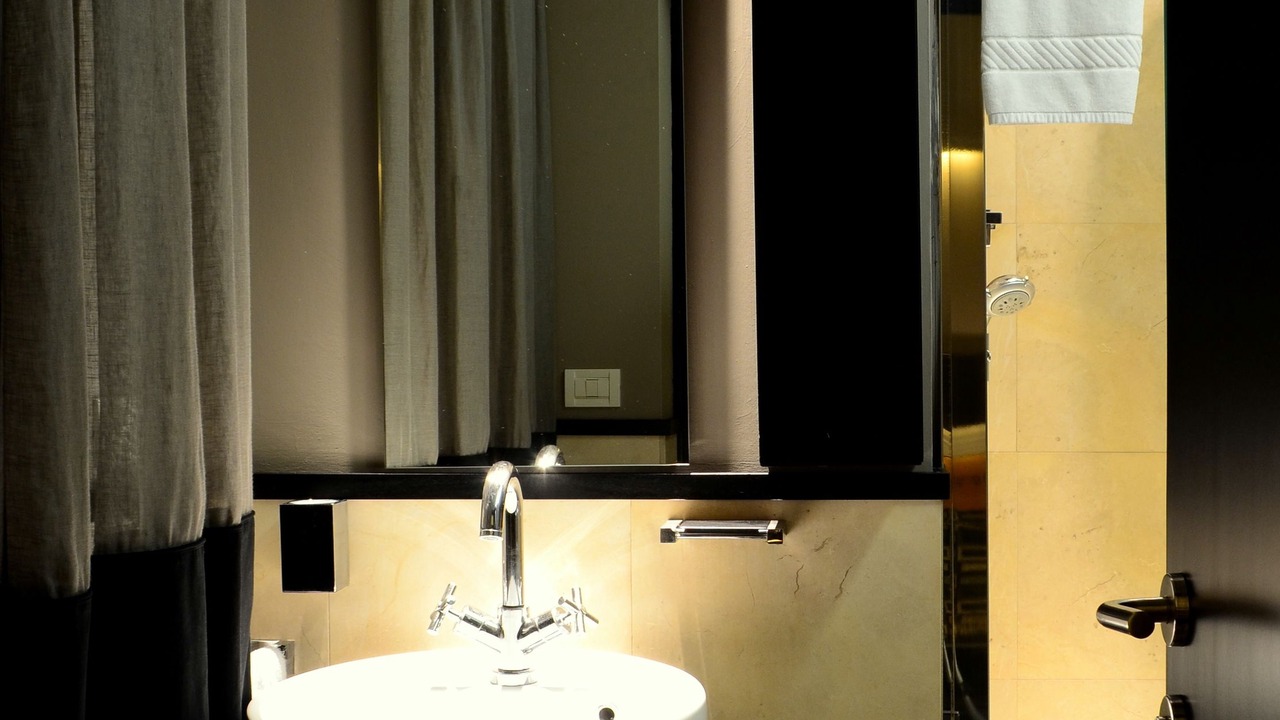 Photo of Bathroom in Dorsoduro