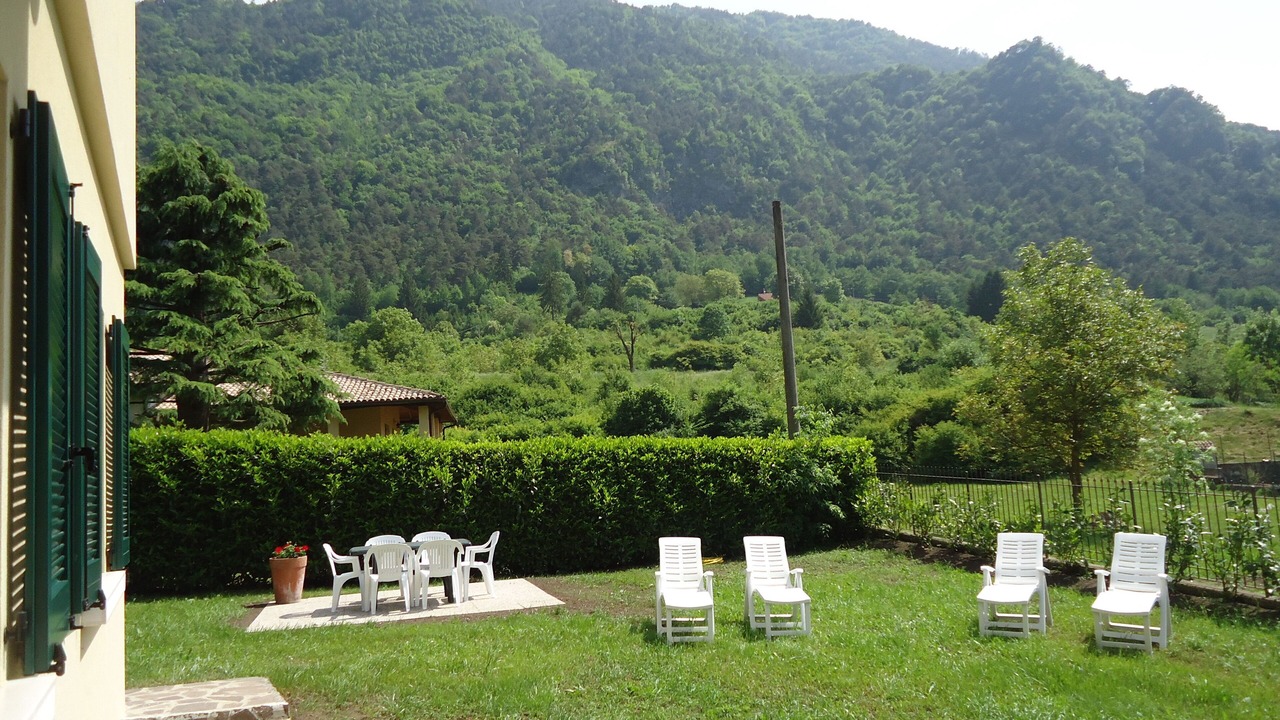 Photo of Outdoor in Crone