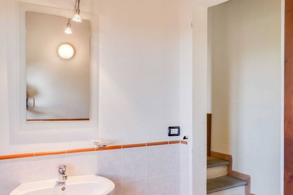 Photo of Bathroom in SantʼAngelo in Vado