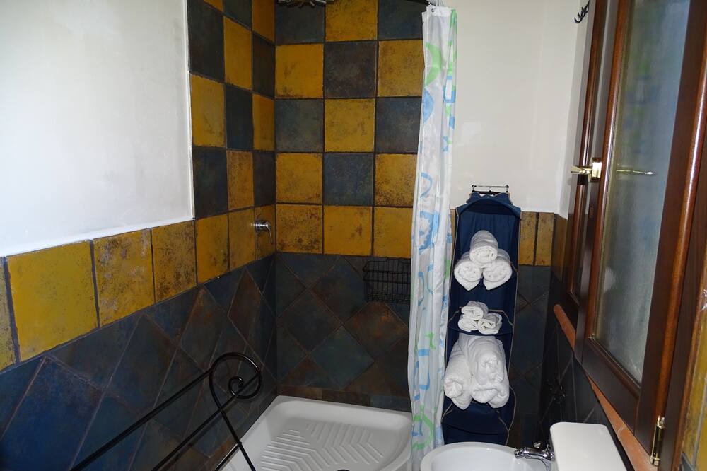 Photo of Bathroom in Contrada Fiori Sud