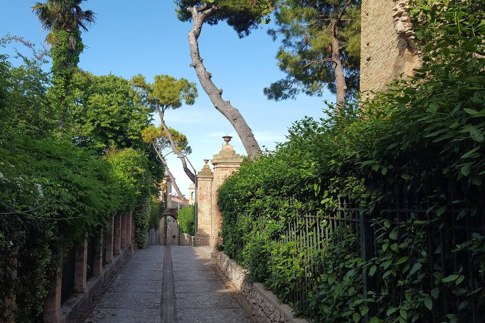 Photo of Outdoor in Cupra Marittima